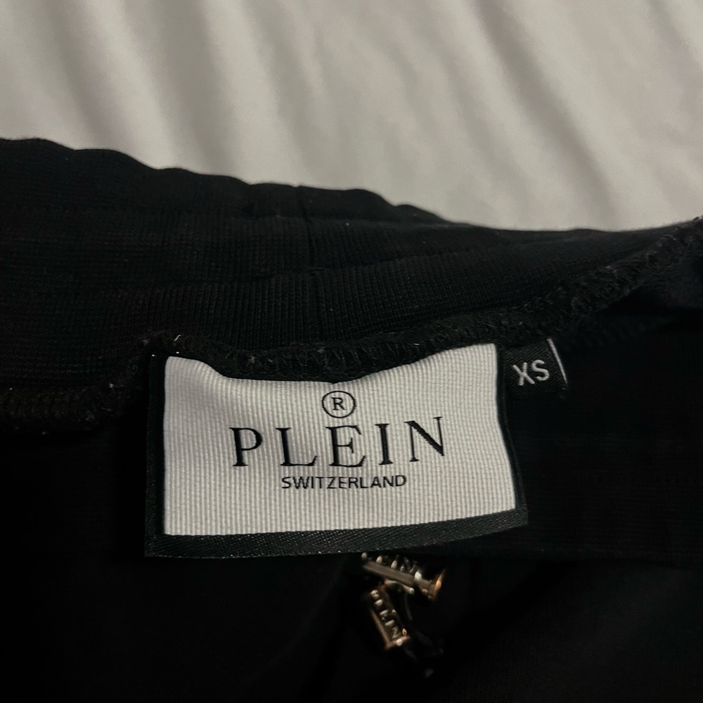 Philipp Plein Skull Strass Joggers Black (MJP0534 PJ0020N) - Picture 9 of 11